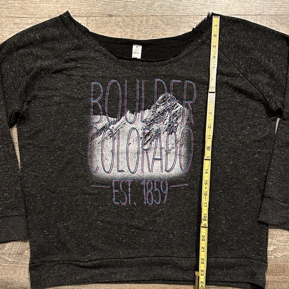 Salt Creek Black Heather Boulder Colorado Sweatshirt boatneck size large - Picture 5 of 7